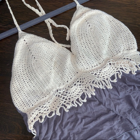 Knitted Ruffled Top - Picture 5 of 12